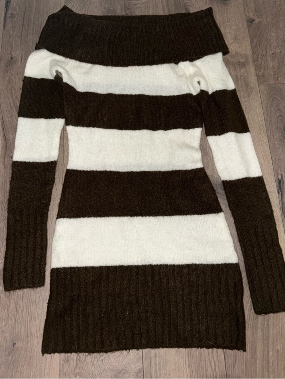 Arizona Jean Company Brown and White Striped Off-the-Shoulder Knit Sweater